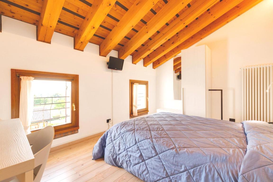 Bed and Breakfast Col Delle Rane Caerano Di San Marco Екстер'єр фото