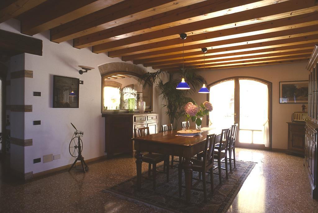 Bed and Breakfast Col Delle Rane Caerano Di San Marco Екстер'єр фото