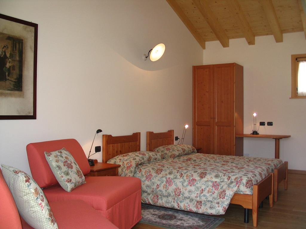 Bed and Breakfast Col Delle Rane Caerano Di San Marco Екстер'єр фото